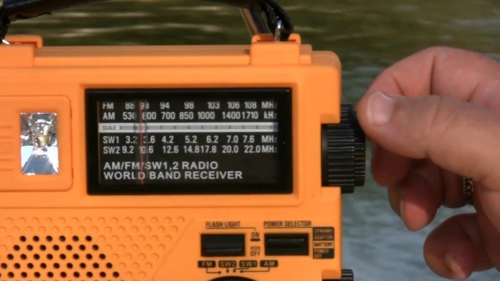 Top Best Hand Crank Radios On The Market