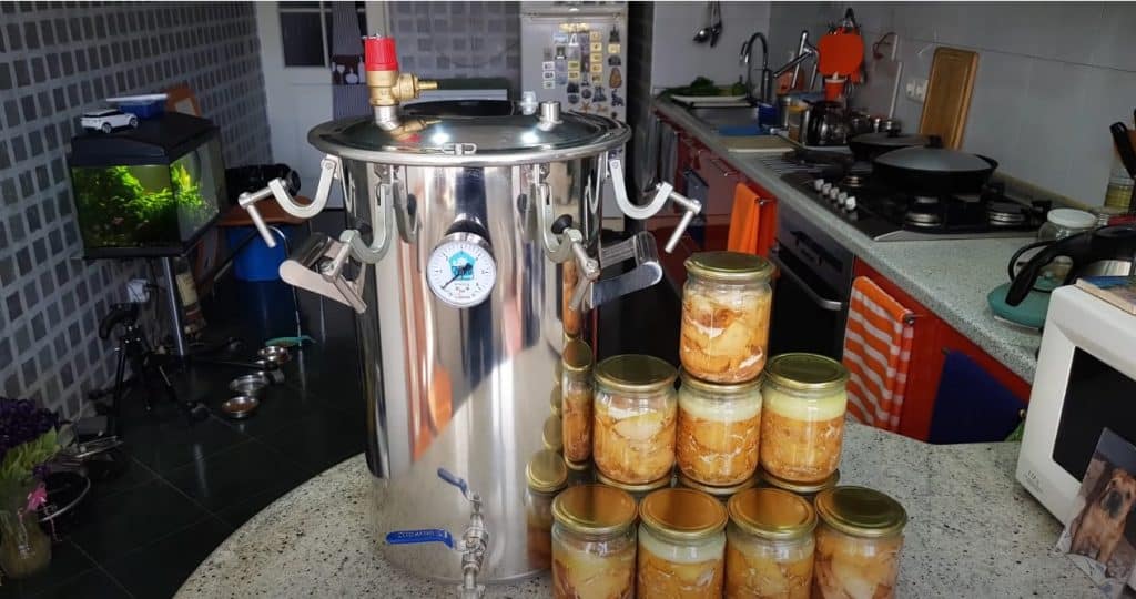 Why Canned Meat Is Better For Survival Food