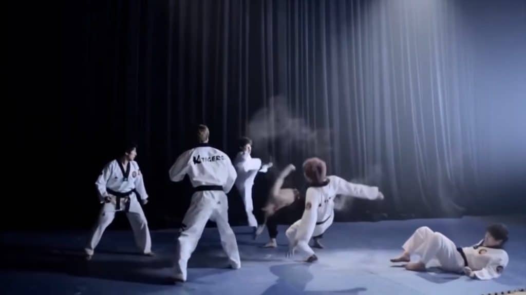 Self-Defense Against Multiple Enemies