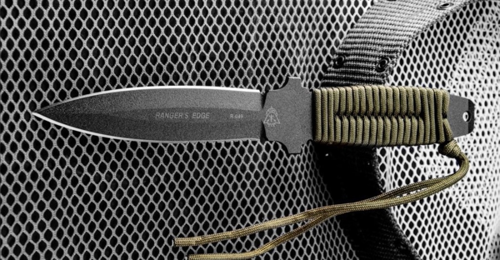 Knife-Paracord