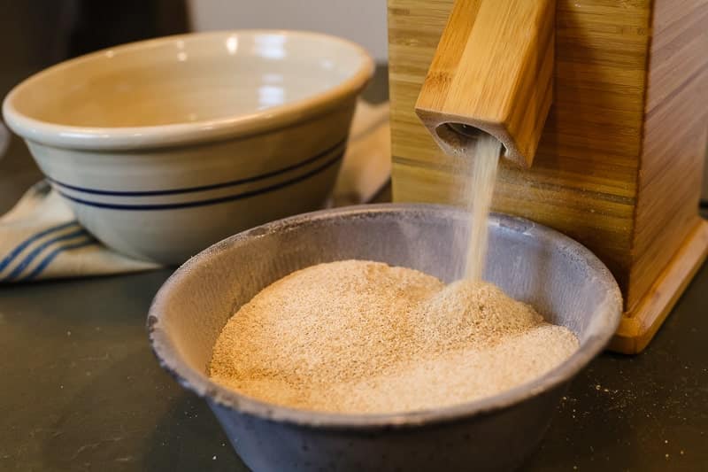 Best-Grain-Mills-Wheat-Flour-Grinders