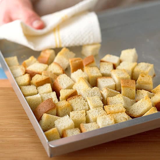How-To-Make-Breadcrumbs