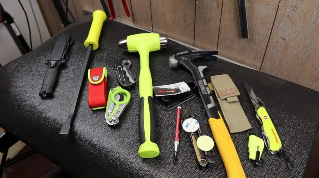 Best Car Escape Tools To Pick From